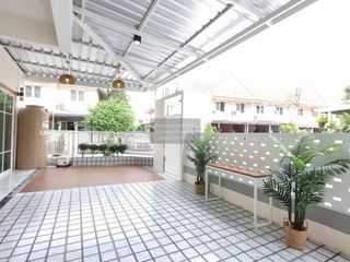 Casa adosada en venta de 4 habitaciones en Bang Yai, Nonthaburi