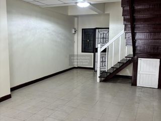 For sale 2 bedrooms townhouse in Thanyaburi, Pathum Thani