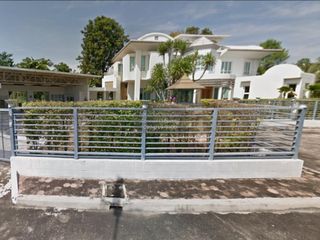 For sale 6 bedrooms house in Nakhon Chai Si, Nakhon Pathom