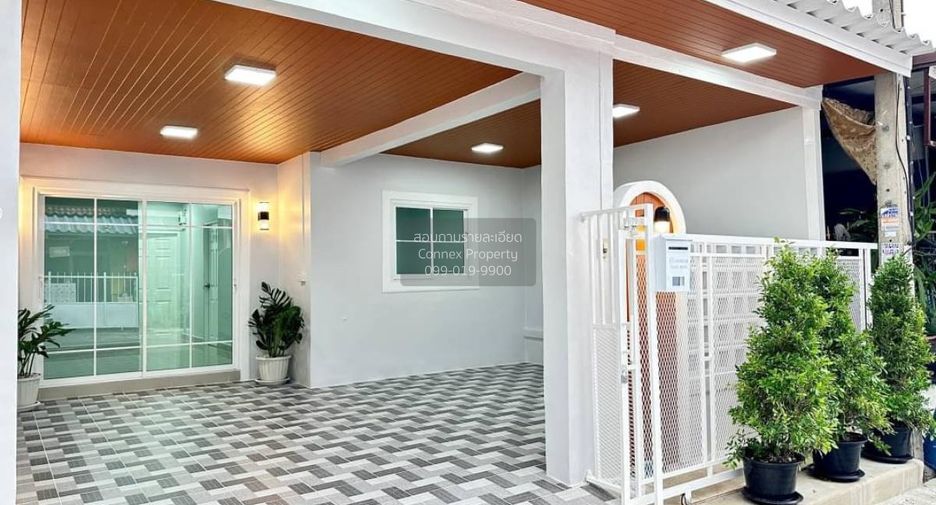 Reihenhaus zum Kauf mit 2 Zimmer in Bang Bua Thong, Nonthaburi