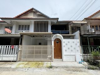 出售 3 卧室 联排别墅 在 Bang Bua Thong, Nonthaburi