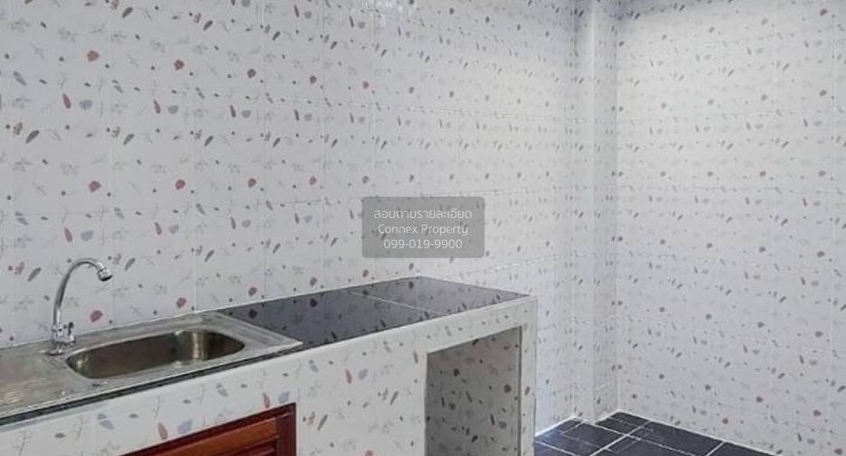 Casa adosada en venta de 3 habitaciones en Bang Bua Thong, Nonthaburi