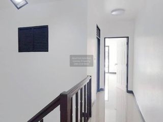 À vendre 3 chambres maison de ville à Bang Bua Thong, Nonthaburi