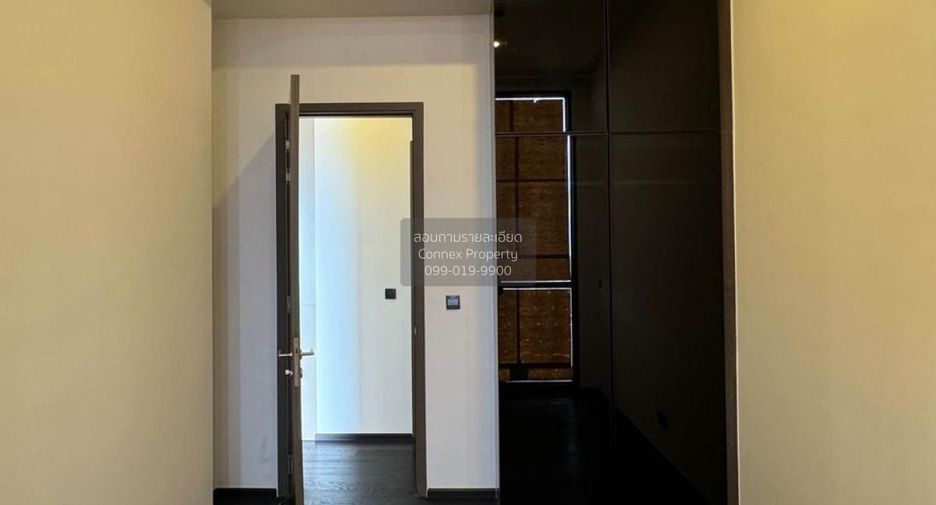 For sale 3 bedrooms condo in Watthana, Bangkok