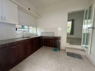 For sale 3 bedrooms house in Mueang Phitsanulok, Phitsanulok