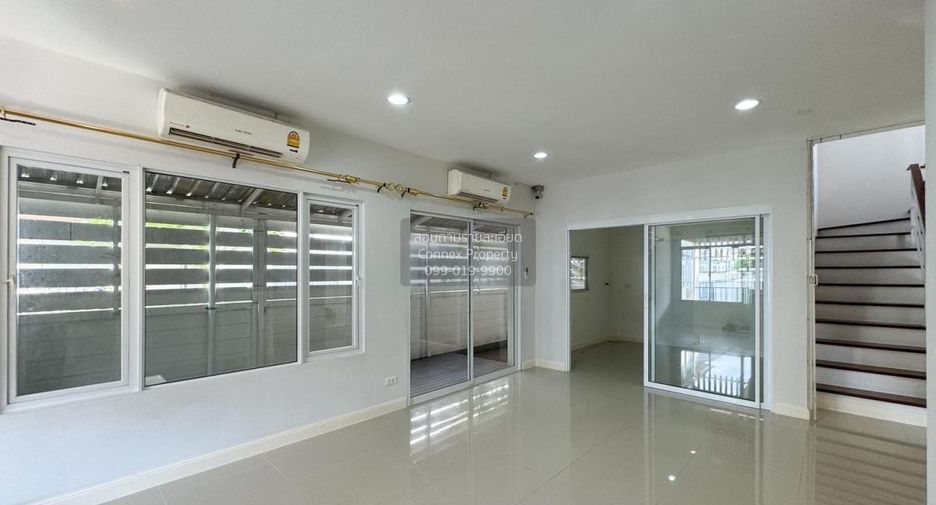 Casa en venta de 4 habitaciones en Min Buri, Bangkok