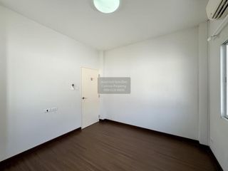 Casa en venta de 4 habitaciones en Min Buri, Bangkok