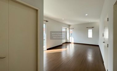 Casa en venta de 4 habitaciones en Min Buri, Bangkok
