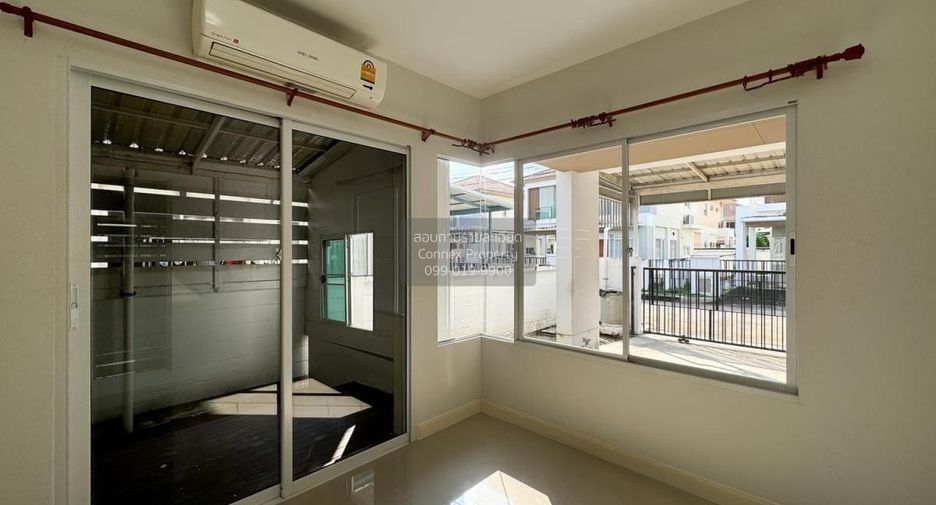 Casa en venta de 4 habitaciones en Min Buri, Bangkok