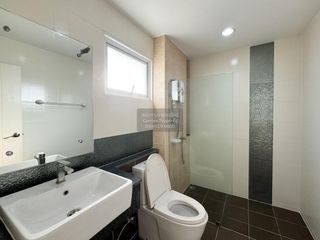Casa en venta de 4 habitaciones en Min Buri, Bangkok