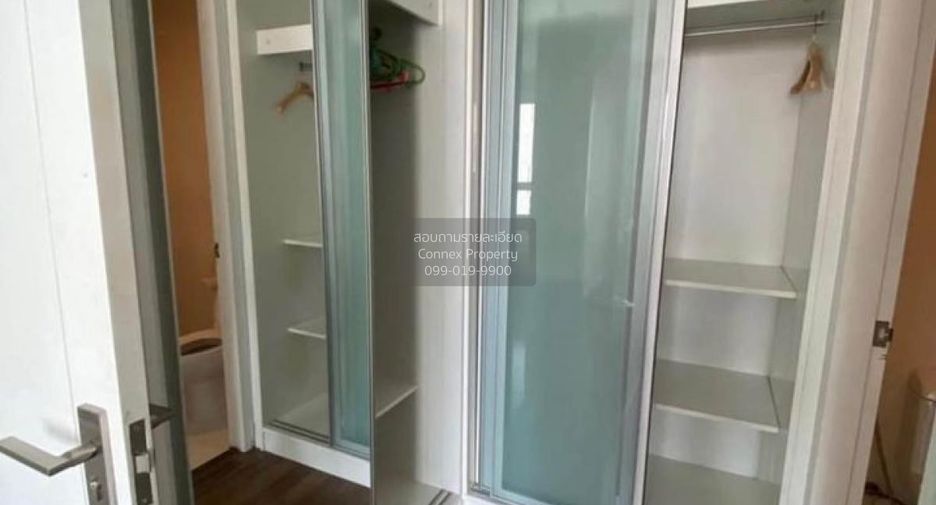 For sale 2 bedrooms condo in Khlong Toei, Bangkok