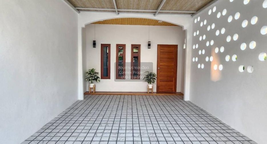 For sale 2 bedrooms townhouse in Sai Noi, Nonthaburi