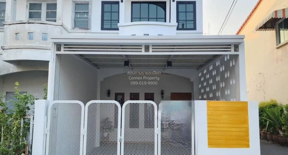 For sale 2 bedrooms townhouse in Sai Noi, Nonthaburi