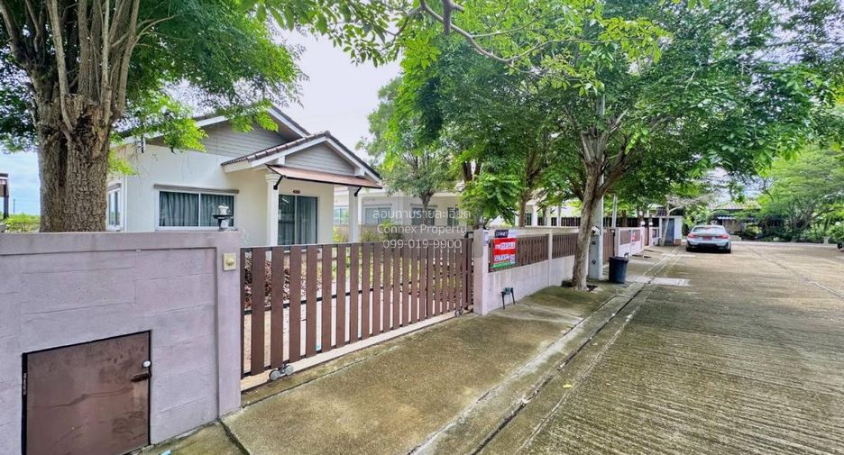 For sale 2 bedrooms house in Ban Laem, Phetchaburi