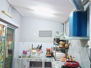 For sale 3 bedrooms townhouse in Mueang Samut Sakhon, Samut Sakhon