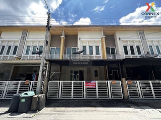 For sale 4 bedrooms townhouse in Sai Noi, Nonthaburi