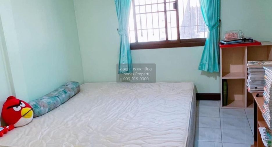 Casa adosada en venta de 2 habitaciones en Wang Thonglang, Bangkok