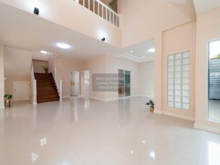 For sale 4 bedrooms house in Thanyaburi, Pathum Thani