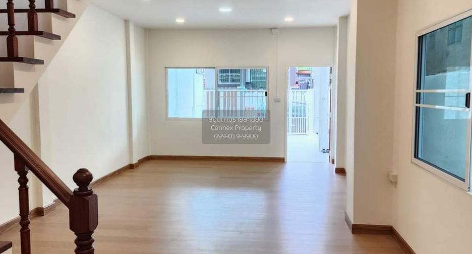 For sale 2 bedrooms townhouse in Mueang Nonthaburi, Nonthaburi