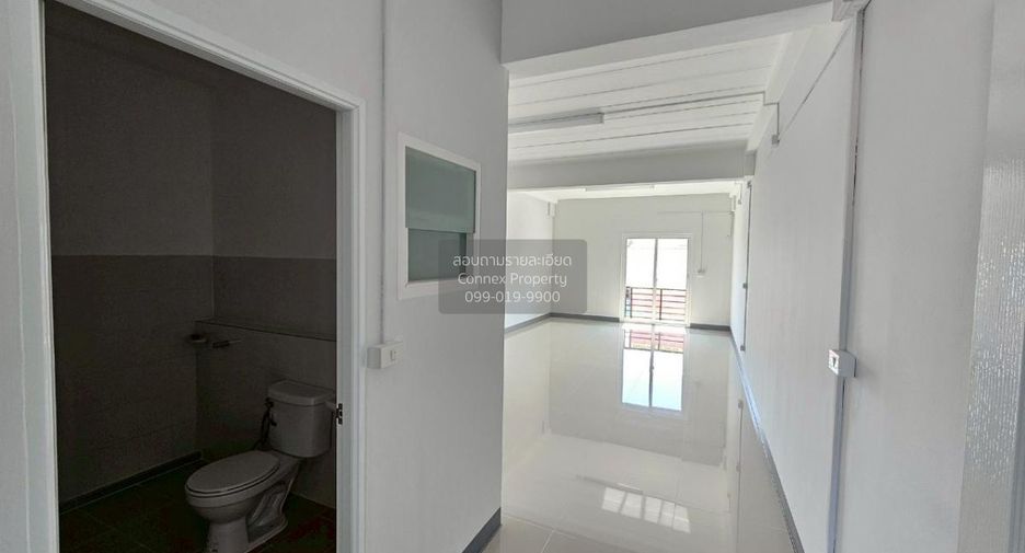 Local comercial en venta de 4 habitaciones en Bang Yai, Nonthaburi