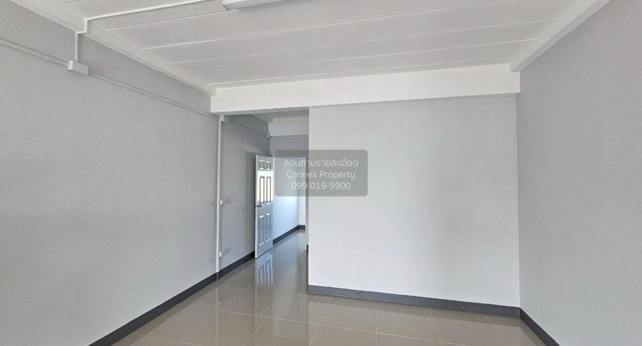 Local comercial en venta de 4 habitaciones en Bang Yai, Nonthaburi