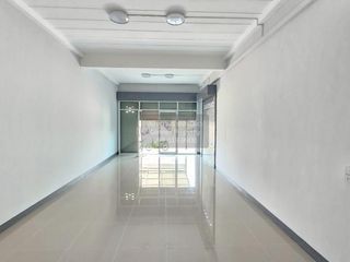 Local comercial en venta de 4 habitaciones en Bang Yai, Nonthaburi