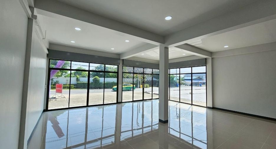 Local comercial en venta de 6 habitaciones en Bang Yai, Nonthaburi