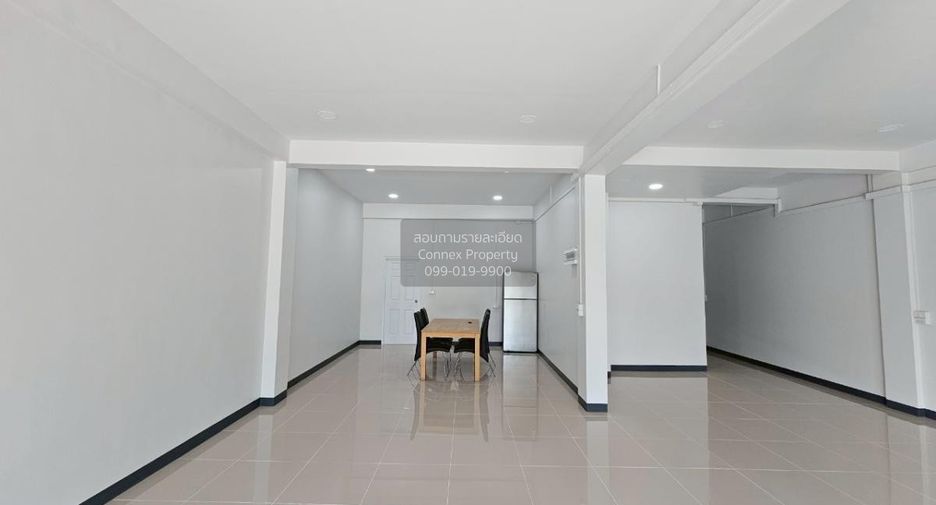 Local comercial en venta de 6 habitaciones en Bang Yai, Nonthaburi