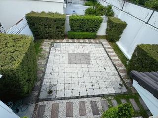 For sale 2 ベッドルーム townhouse in Thung Khru, Bangkok