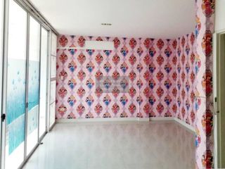For sale 3 bedrooms townhouse in Bang Sao Thong, Samut Prakan