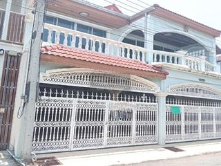 Casa adosada en venta de 3 habitaciones en Hua Hin, Prachuap Khiri Khan