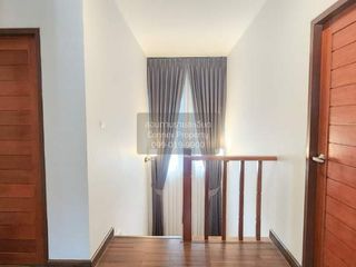 For sale 4 bedrooms house in Mueang Nonthaburi, Nonthaburi