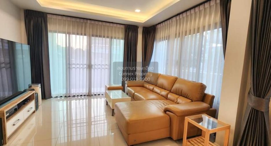 For sale 4 bedrooms house in Mueang Nonthaburi, Nonthaburi