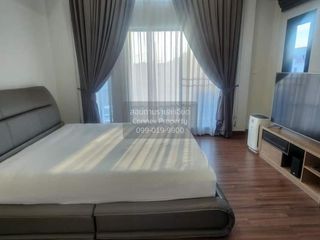 For sale 4 bedrooms house in Mueang Nonthaburi, Nonthaburi