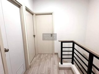 Casa adosada en venta de 3 habitaciones en Lam Luk Ka, Pathum Thani