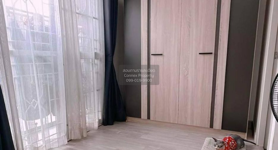 Casa adosada en venta de 3 habitaciones en Lam Luk Ka, Pathum Thani