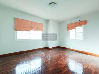 À vendre 3 chambres maison à Sam Phran, Nakhon Pathom