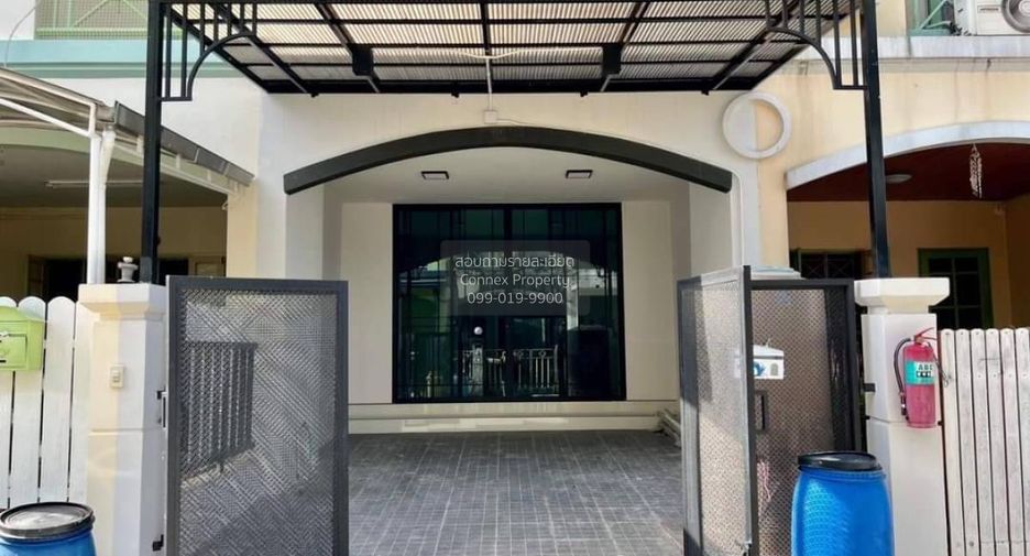 For sale 3 bedrooms townhouse in Pak Kret, Nonthaburi