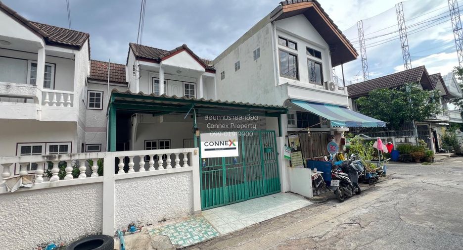 Reihenhaus zum Kauf mit 3 Zimmer in Chom Thong, Bangkok