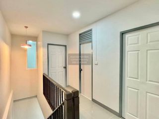 For sale 3 bedrooms townhouse in Sai Noi, Nonthaburi