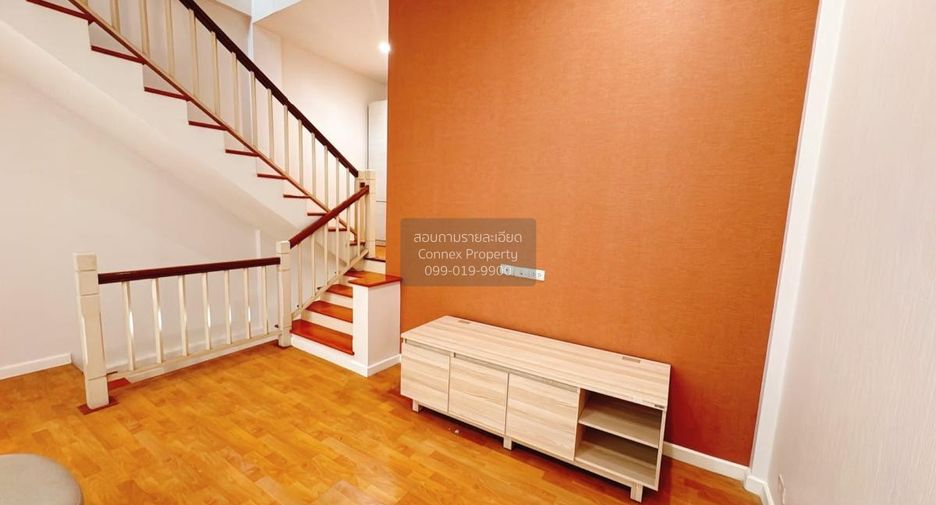 For sale 3 bedrooms townhouse in Prawet, Bangkok