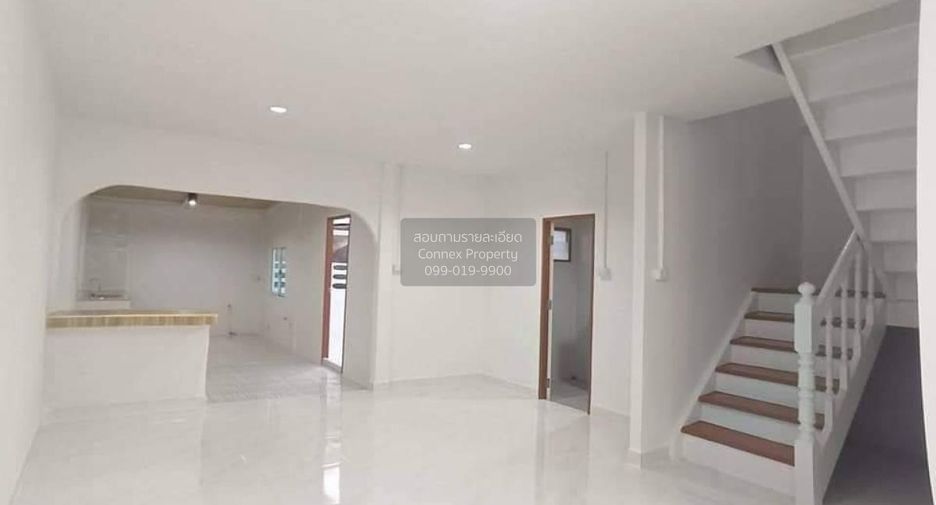 Продажа 3 спальни таунхаус в Bang Bua Thong, Нонтабури