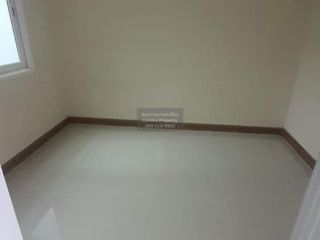 For sale 3 bedrooms townhouse in Mueang Samut Sakhon, Samut Sakhon