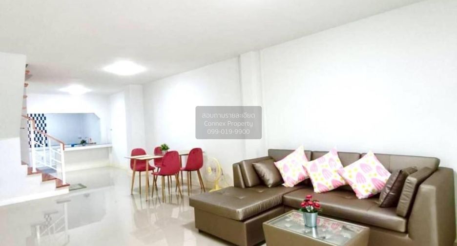 For sale 4 bedrooms townhouse in Bang Kruai, Nonthaburi