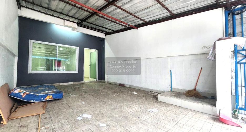 For sale 2 bedrooms townhouse in Bang Bua Thong, Nonthaburi