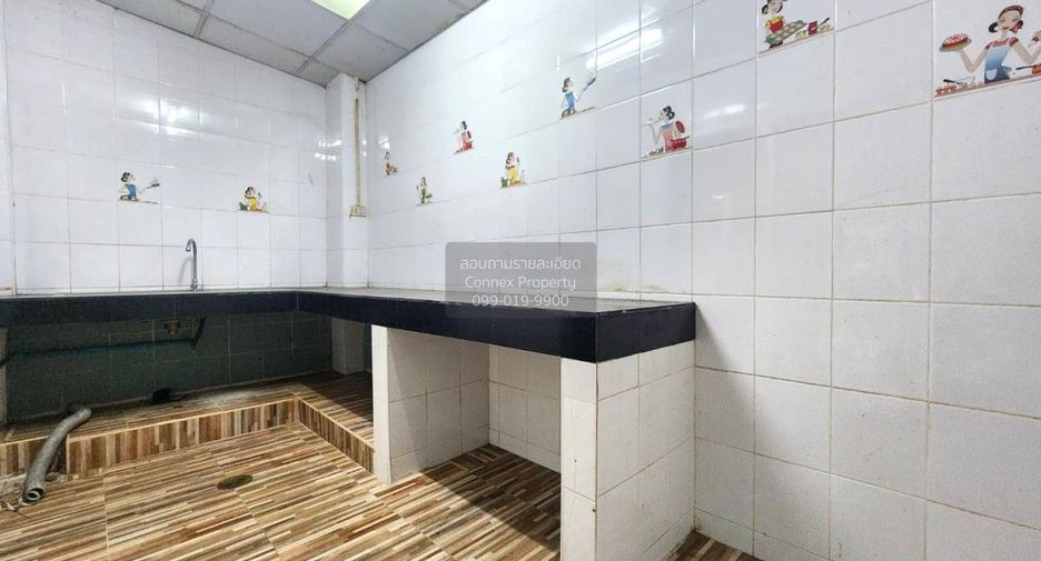 For sale 2 bedrooms townhouse in Bang Bua Thong, Nonthaburi