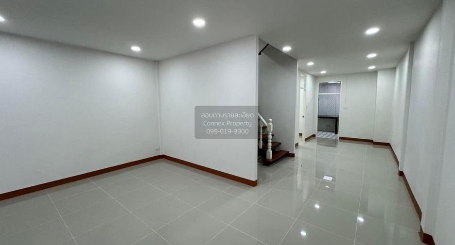 Casa adosada en venta de 3 habitaciones en Mueang Khon Kaen, Khon Kaen
