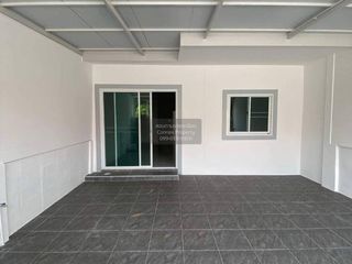 For sale 2 bedrooms townhouse in Thanyaburi, Pathum Thani