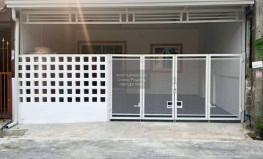 For sale 2 bedrooms townhouse in Thanyaburi, Pathum Thani