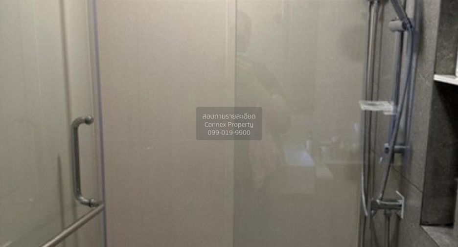 For sale 2 bedrooms condo in Phra Khanong, Bangkok